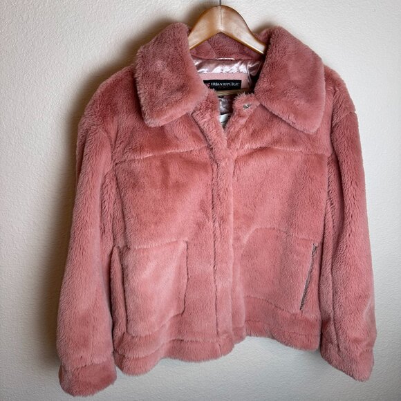 NWT Urban Republic Pink Teddy Jacket - Medium - Picture 1 of 3